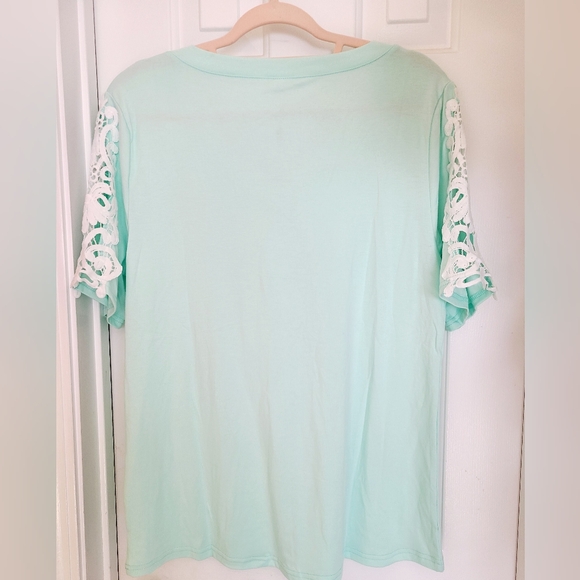 New pastel blue Size L T shirt with lace on sleeves - Picture 7 of 7